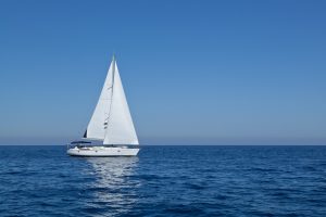 Crociera in barca vela sul Lago d’iseo