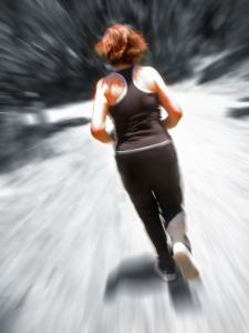 1181363_woman_jogging_blur