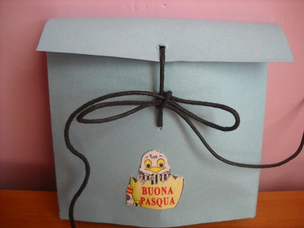 scatolina porta ovetti